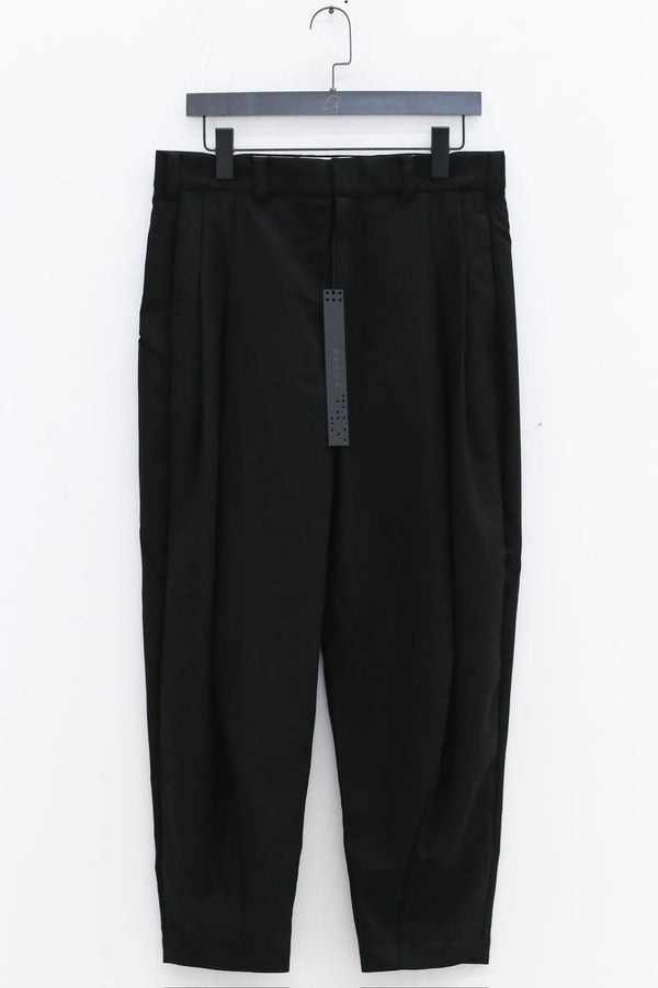 DEVOA Black Carrot Pants PTK-NWCP